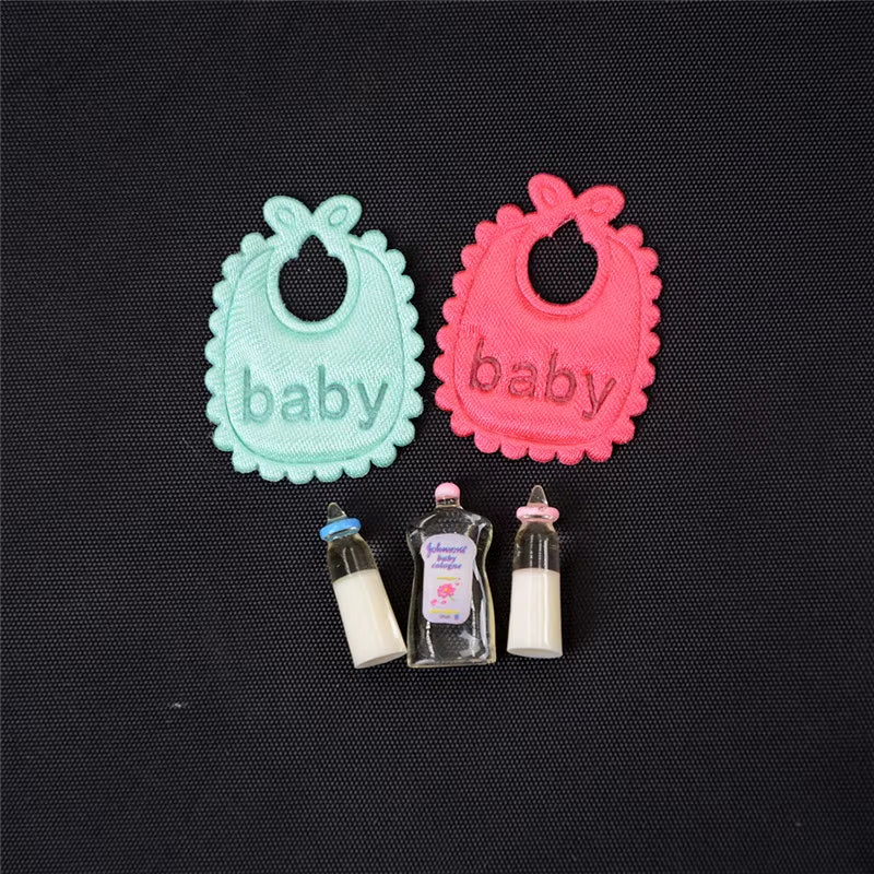 1:12 Dolls House Miniature Baby Bottles Shampoo Bibs Set Nursery Accessory Gift